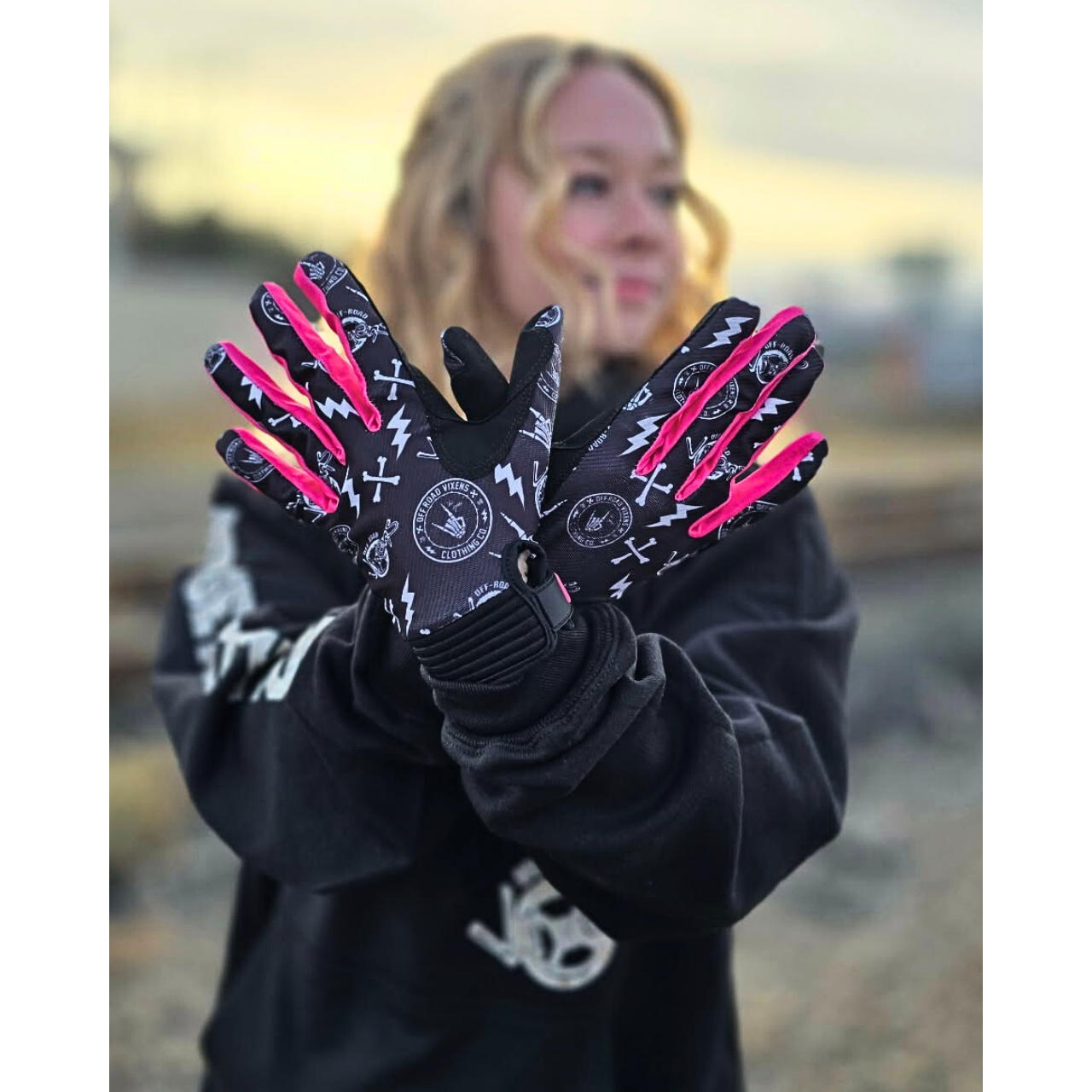 BE EPIC MX GLOVES