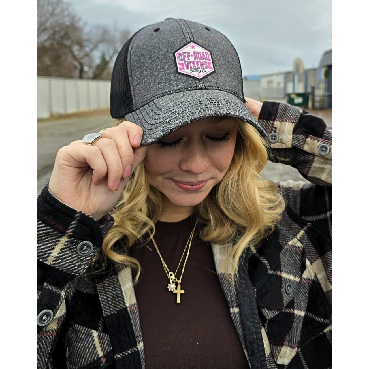THROTTLE THERAPY TRUCKER HAT