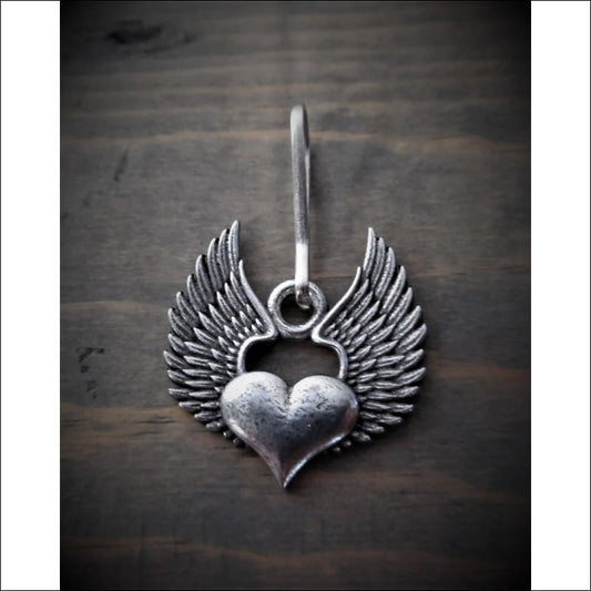 HEART WING ZIPPER PULL