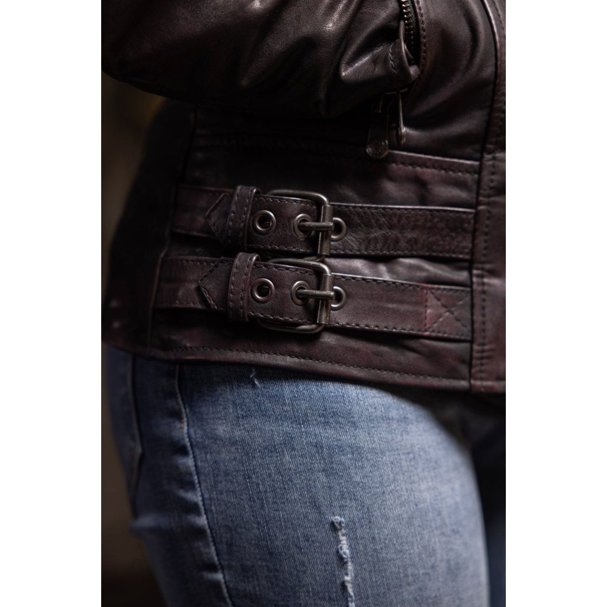 WILDSIDE WOMEN'S LEATHER JACKET